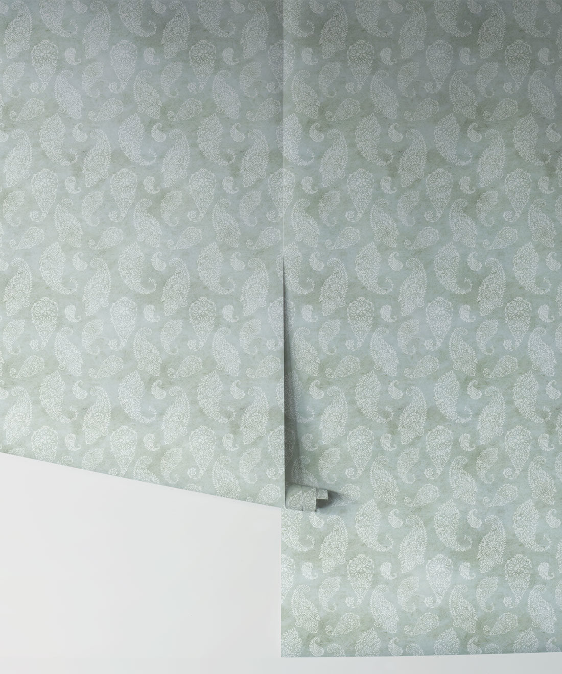 Paisley Wallpaper Seaspray