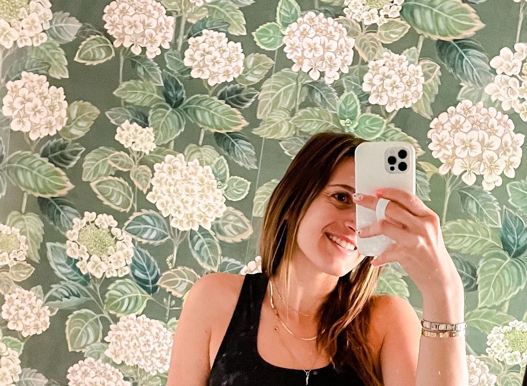 Hydrangea Garden Wallpaper • Wallpaper Seams Selfie