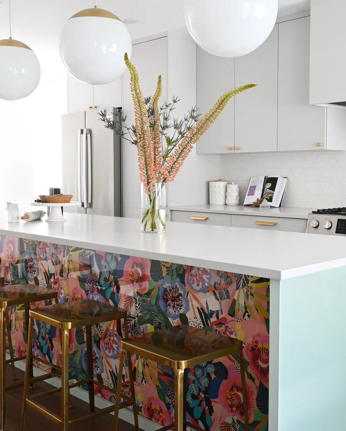 Summer Garden Wallpaper • Kitchen Island