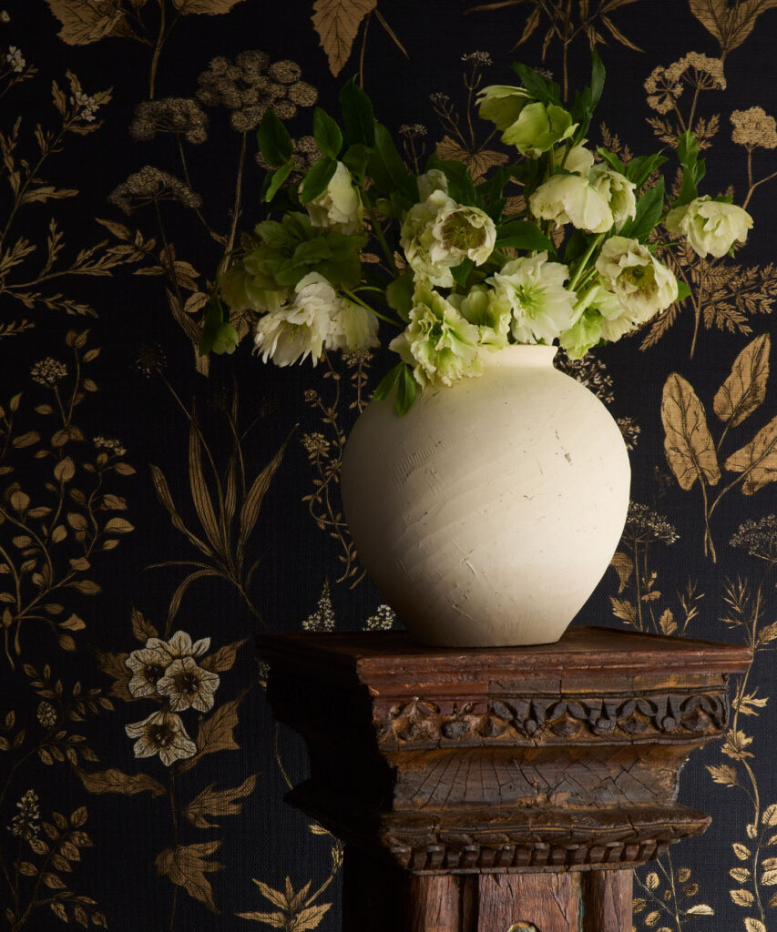 Herbarium Antique Grasscloth Wallpaper - Colorway: Dark Navy - Rich Traditions Collection - Insitu