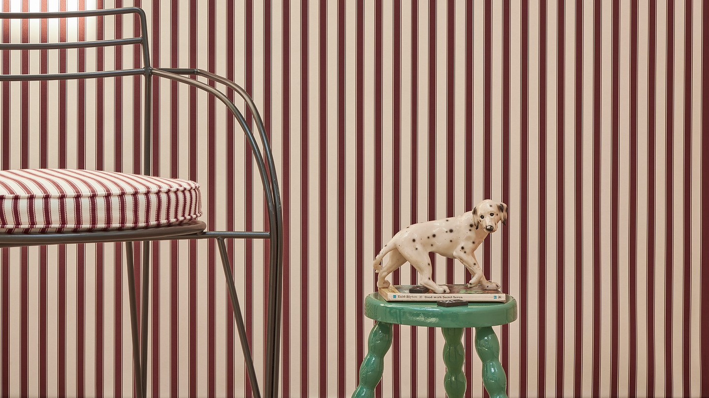 Poodle & Blonde Wallpaper Collection